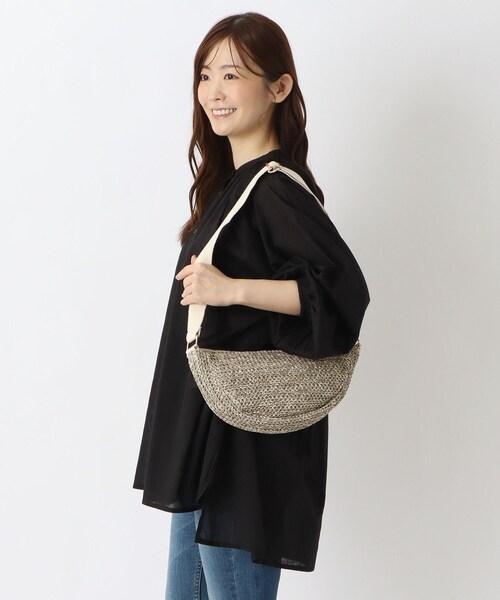one'sterrace(ワンズテラス)の「SE 雑材 半月ショルダー(ショルダーバッグ・レディース・ベージュ系その他7/ブラック系8/ライトグリーン系・99)」の15枚目の写真