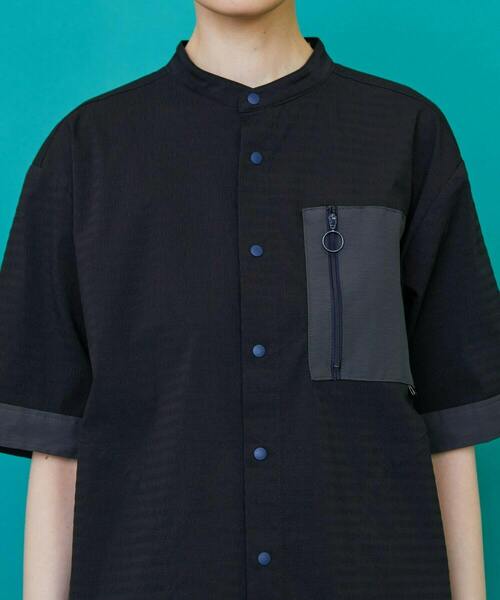 FRAPBOIS（フラボア）の「ボーダーサッカー シャツ（シャツ/ブラウス・レディース・カーキ/ブラック・1/2）」の7枚目の写真