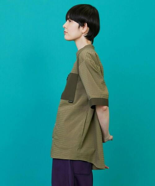 FRAPBOIS（フラボア）の「ボーダーサッカー シャツ（シャツ/ブラウス・レディース・カーキ/ブラック・1/2）」の14枚目の写真