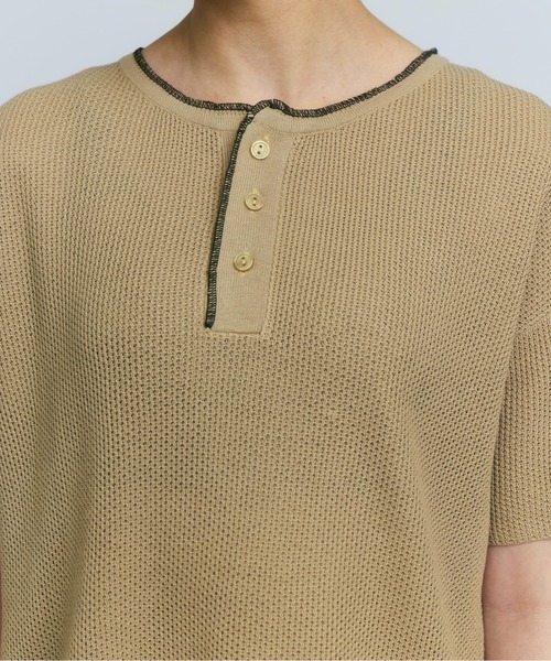 THE CLE（ザクレ）の「HENLEY NECK POLO SHIRT（ニット/セーター・メンズ・アイボリー/ブラック/チャコール・SMALL/MEDIUM/LARGE）」の21枚目の写真