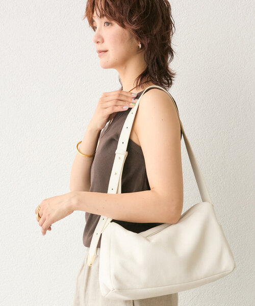 人気のクロスボディバッグ☆Everywhere Crossbody Bag 2L l Everywhere Crossbody Bag 2L *Metal Hardware | lululemon SG