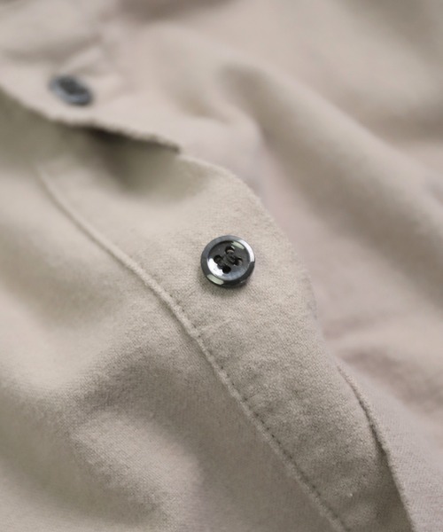 D.M.G.（ドミンゴ）の「[D.M.G / ディーエムジー] コットンフランネル ラウンドカラーシャツ（シャツ/ブラウス・レディース・ナチュラル/グリーン/マスタード/ネイビー/グレイッシュベージュ・3/2）」の22枚目の写真