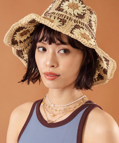 anap mimpi（アナップミンピ）の「ワイヤー入り フラワー モチーフ ペーパー クロッシェ ハット（ハット・レディース・ベージュ・FREE）」の3枚目の写真