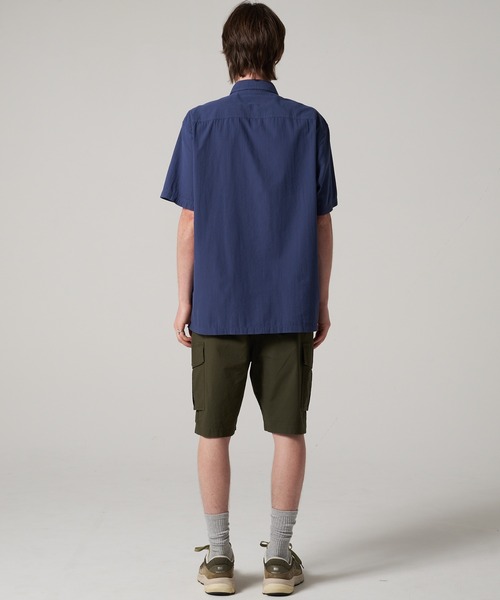 Eddie Bauer(エディーバウアー)の「シアサッカー 半袖シャツ(シャツ/ブラウス・メンズ・チャコールグレー/ホワイト/モスグリーン/コバルトブルー・S/M/L/XL/XXL)」の10枚目の写真