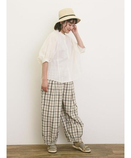 Samansa Mos2（サマンサ モスモス）の「ランタン袖スキッパーシャツ（シャツ/ブラウス・レディース・チャコールグレー/イエロー/キナリ/ベージュ・F）」の7枚目の写真