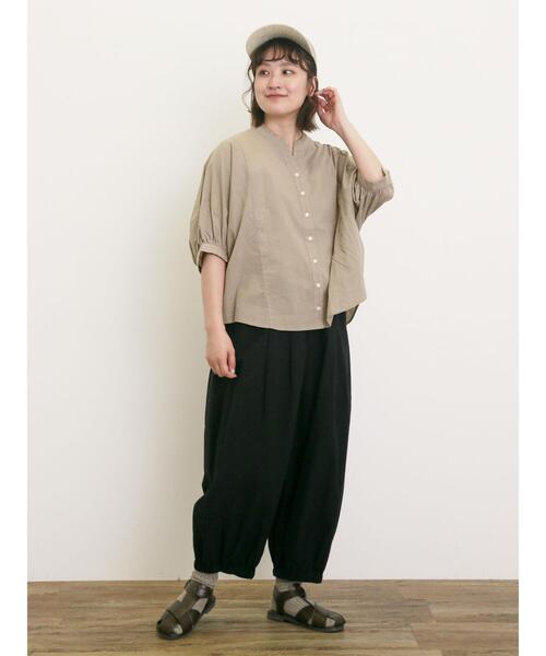 Samansa Mos2（サマンサ モスモス）の「ランタン袖スキッパーシャツ（シャツ/ブラウス・レディース・チャコールグレー/イエロー/キナリ/ベージュ・F）」の14枚目の写真