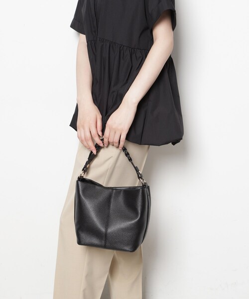 ESPERANZA(エスペランサ)の「2WAYチェーン編みハンドルショルダーバッグ(ショルダーバッグ・レディース・アイボリー/ブラック/ブルー・FREE)」の20枚目の写真