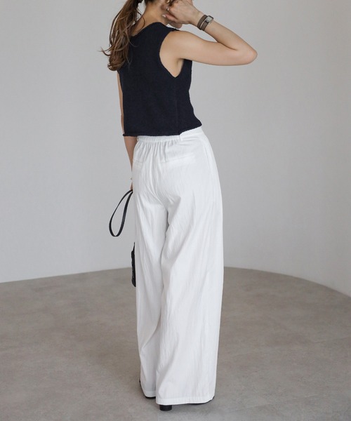 Bonjour Sagan(ボンジュールサガン)の「前後2WAYスラブニットタンク(タンクトップ・レディース・ライトベージュ/ネイビー・FREE)」の15枚目の写真