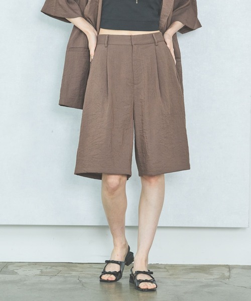 LAKOLE（ラコレ）の「【セットアップ対応・接触冷感】リネンライクハーフパンツ / 572784（その他パンツ・レディース・オリーブ/グレイッシュベージュ/ブラウン/チャコールグレー・FREE）」の3枚目の写真