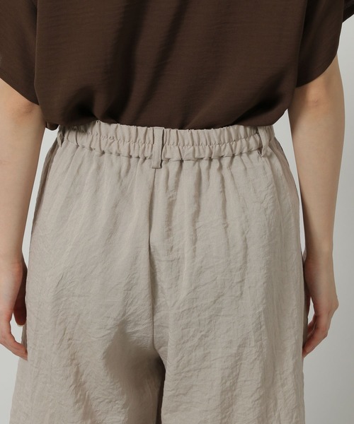 LAKOLE（ラコレ）の「【セットアップ対応・接触冷感】リネンライクハーフパンツ / 572784（その他パンツ・レディース・オリーブ/グレイッシュベージュ/ブラウン/チャコールグレー・FREE）」の6枚目の写真