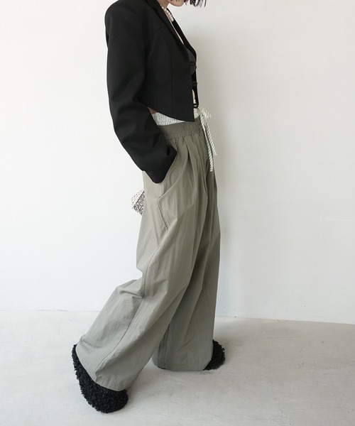 【boohoo】ピンストライプ ショートパンツ グレー ※送関込 セール】ピンストライプ ショートパンツ（その他パンツ）｜BEAMS
