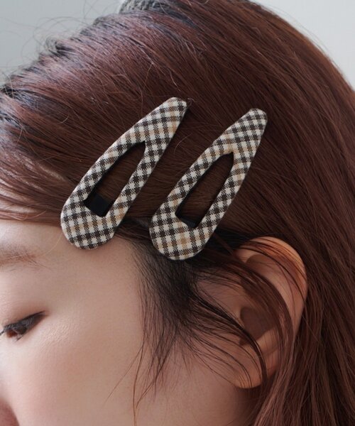 Kastane（カスタネ）の「【新色追加/ドット&チェック/fiw.】アソートパッチンピン（ヘアピン・レディース・ネイビー/アイボリー/ブラック/ブラウン・FREE）」の3枚目の写真