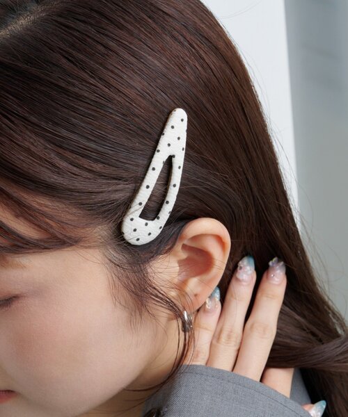 Kastane（カスタネ）の「【新色追加/ドット&チェック/fiw.】アソートパッチンピン（ヘアピン・レディース・ネイビー/アイボリー/ブラック/ブラウン・FREE）」の2枚目の写真