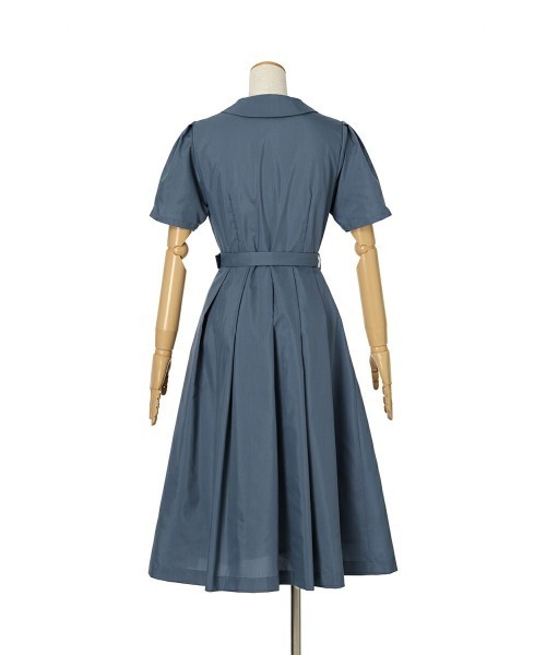 an another angelus(アンアナザーアンジェラス)の「レトロ釦使い開衿シャツワンピース【1枚で快適】夏服(シャツワンピース・レディース・ブルー/ホワイト×ブルー/グリーン・FREE)」の17枚目の写真