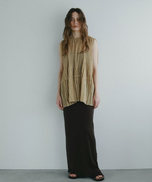 ETRE TOKYO（エトレトウキョウ）の「ランダムプリーツシアープルオーバー（シャツ/ブラウス・レディース・ホワイト/ベージュ・FREE）」の4枚目の写真