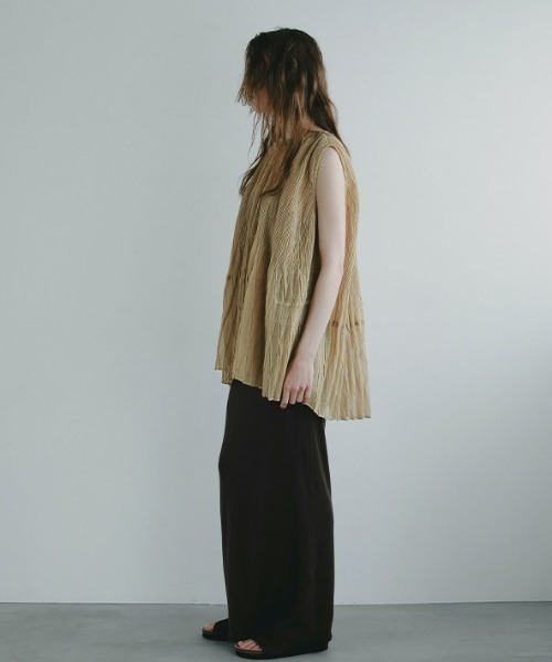 ETRE TOKYO（エトレトウキョウ）の「ランダムプリーツシアープルオーバー（シャツ/ブラウス・レディース・ホワイト/ベージュ・FREE）」の8枚目の写真