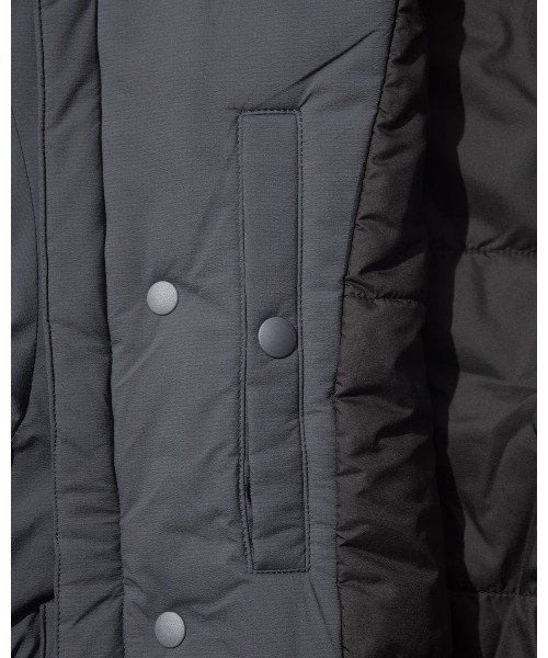 F/CE. （エフシーイー）の「F/CE. PERTEX PADDING FESTIVAL JK / エフシーイー  パーテックス パディングフェスティバルジャケット（ダウンジャケット/コート・メンズ・グレー/ブラック・X-LARGE/LARGE/MEDIUM/SMALL）」の8枚目の写真