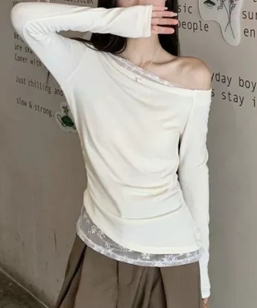 Teem Store(チームストア)の「レースレイヤードワンショルダーロンT トップス 体型盛れ(Tシャツ/カットソー・レディース・ブラック/ネイビー/ホワイト・L/M)」の20枚目の写真