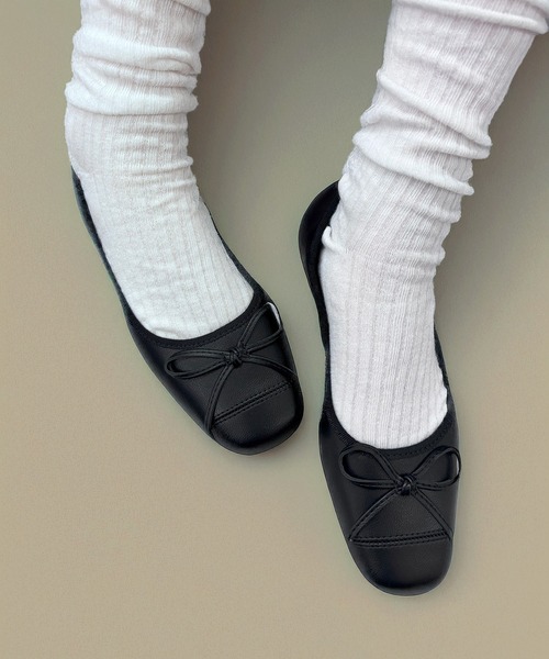 SETUP7（セットアップセブン）の「【SETUP7】リボン フラット バレエシューズ 　結婚式・二次会・披露宴・お呼ばれ・セレモニー・成人式 同窓会・女子会・2次会・謝恩会・パーティー・デート オケージョン・食事会・演奏会・発表会・記念日・七五三・お宮参り KNF-TP（バレエシューズ・レディース・ブラック/ホワイト・38/37/36）」の12枚目の写真