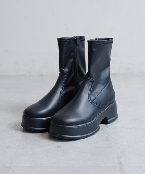 Kastane（カスタネ）の「【レザー&スエード】ボリュームソールミドルブーツ（ブーツ・レディース・ブラック/ベージュ/ダークブラウン・36/37/38）」の20枚目の写真