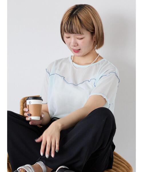 ehka sopo(エヘカソポ)の「シアーメローカットソー(Tシャツ/カットソー・レディース・ミント/キナリ/ブラック/サックスブルー・F)」の20枚目の写真