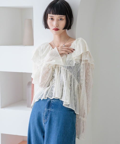 LOWRYS FARM（ローリーズファーム）の「アソートフリルブラウス　588346（シャツ/ブラウス・レディース・ホワイト系その他/ブラック系その他/アイボリー/ブラック・FREE）」の20枚目の写真