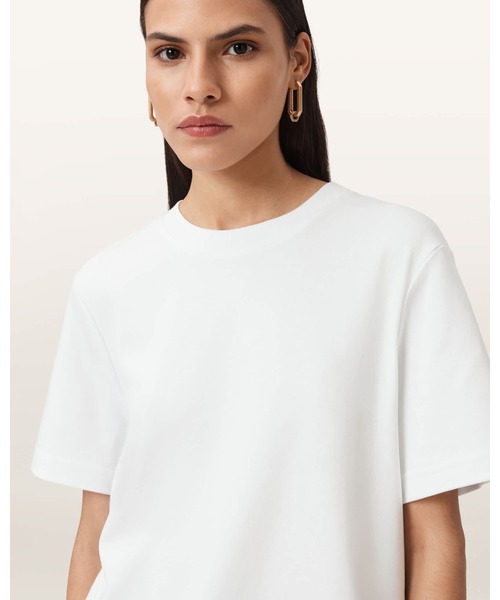 ALLSAINTS（オールセインツ）の「LISA BOXY CREW NECK T-SHIRT | LISA ボクシー クルー ネック Tシャツ（Tシャツ/カットソー・レディース・ホワイト・XS/S/M）」の4枚目の写真