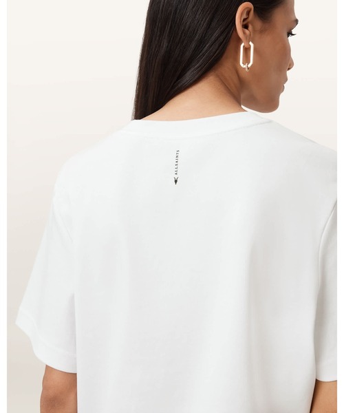 ALLSAINTS（オールセインツ）の「LISA BOXY CREW NECK T-SHIRT | LISA ボクシー クルー ネック Tシャツ（Tシャツ/カットソー・レディース・ホワイト・XS/S/M）」の7枚目の写真