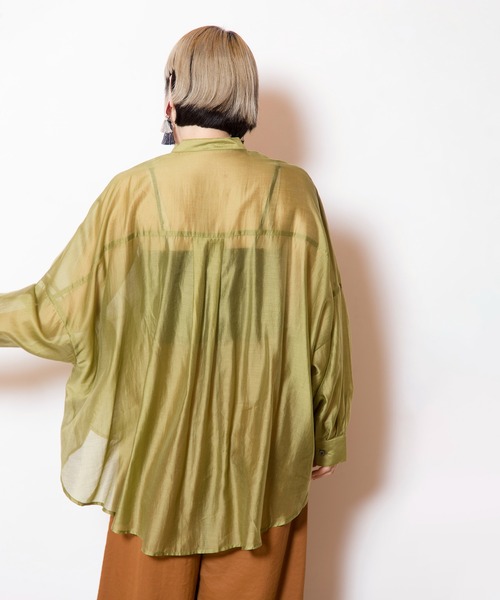 OSMOSIS（オズモーシス）の「イレギュラーヘムタックシアーシャツ（シャツ/ブラウス・レディース・ベージュ/ライトグリーン/ブラック・ONE SIZE）」の9枚目の写真