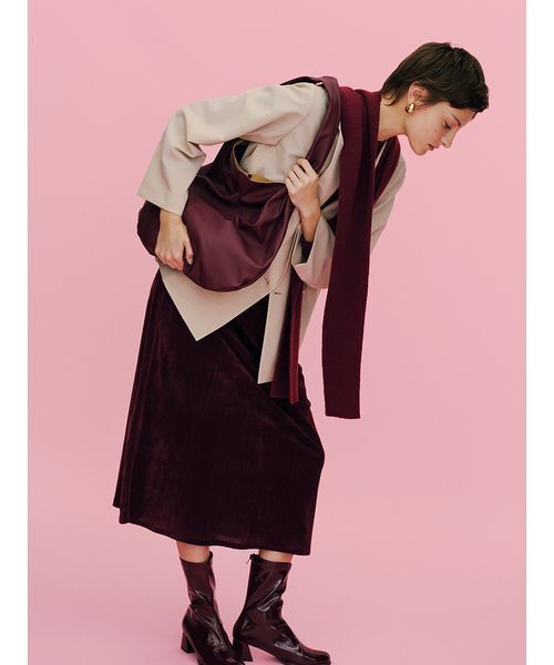 Mila Owen（ミラオーウェン）の「ラウンドショルダートートバッグ（トートバッグ・レディース・ボルドー/ブラック/ライトブルー・F）」の5枚目の写真