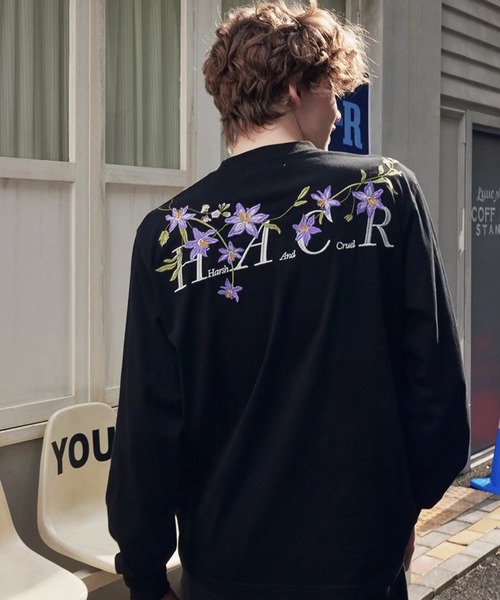 sacai フラワー 刺繍 ロングスリーブtシャツ ロンt セール】フラワー