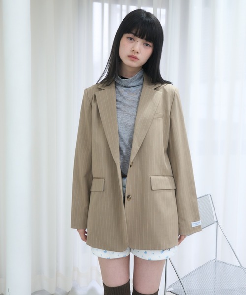 Embroidery tailored jacket/刺繍入りテーラードジャケット
