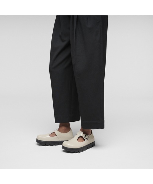 BIRKENSTOCK（ビルケンシュトック）の「Paris Chunky / パリス チャンキー オイスター 【ナロー幅】 WOMEN（その他シューズ・レディース・オフホワイト・25cm/24.5cm/24.0cm/23.0cm）」の7枚目の写真