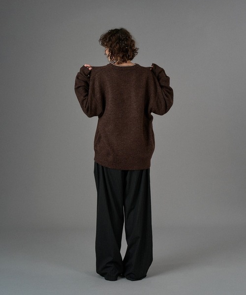 LOGO HENRY NECK KNIT / ロゴヘンリーネックニット（ニット/セーター