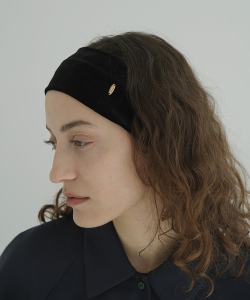 CLANE（クラネ）の「VELOUR HAIR BAND（ヘアバンド・レディース・ブラウン/ベージュ/ブラック・FREE）」の2枚目の写真