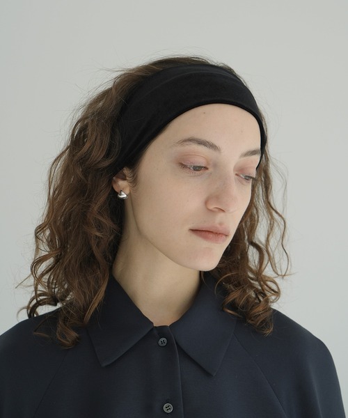 CLANE（クラネ）の「VELOUR HAIR BAND（ヘアバンド・レディース・ブラウン/ベージュ/ブラック・FREE）」の5枚目の写真