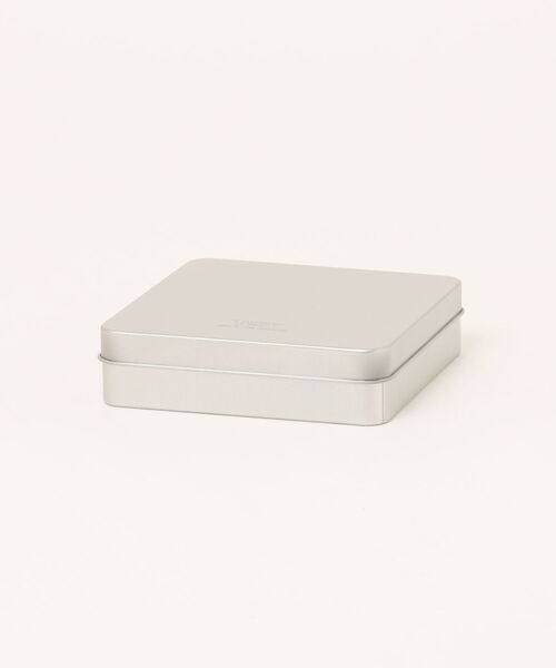 beautiful people(ビューティフルピープル)の「NOTHING TO HIDE VINYL CARD WALLET(名刺入れ・メンズ・レッド/ホワイト・OS)」の12枚目の写真