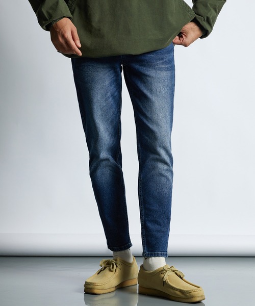 LANVIN en Bleu(ランバンオンブルー)の「超伸縮「ガムストレッチ」 スキニー 5ポケットデニム(その他パンツ・メンズ・ダークインディゴブルー/インディゴブルー・50/48/46/52)」の3枚目の写真