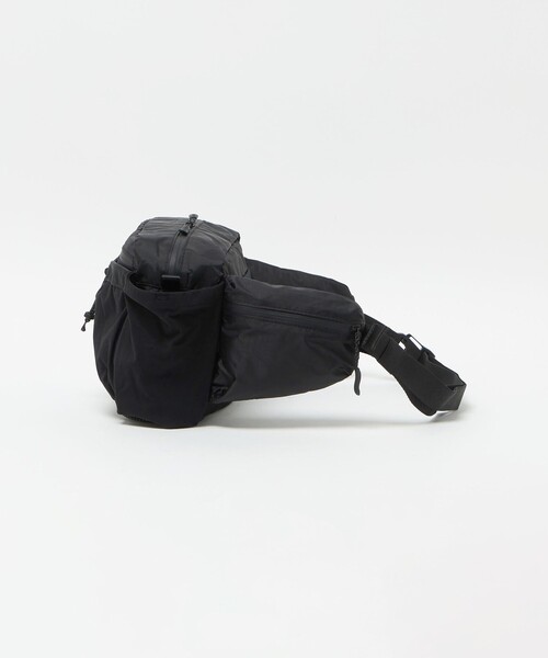 美品　snow peak ボディバッグ 美品 スノーピーク ボディバッグ ウエストバッグ 黒 アウトドア