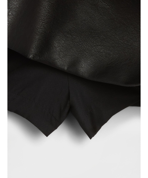 GAP（ギャップ）の「ヴィーガンレザー ミニスカート・スコート（スカート・レディース・ブラック/ブラウン・S/M/XS/L/XXS）」の7枚目の写真