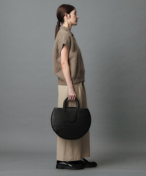 HIROKO HAYASHI(ヒロコハヤシ)の「【WEB・銀座店・松屋店限定】RONDINE(ロンディネ)ハンドバッグ(ハンドバッグ・レディース・ブラック・00)」の16枚目の写真