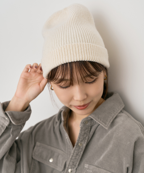 Spick & Span(スピックアンドスパン)の「RACAL / ラカル カシミヤブレンドニットワッチ(ニットキャップ/ビーニー・レディース・ブラウン/チャコールグレー/アイボリー・FREE)」の2枚目の写真