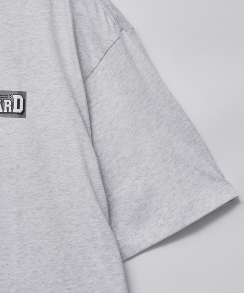 Stockholm Surfboard Club(ストックホルムサーフボードクラブ)の「STOCKHOLM SURFBORD CLUB Box Tee Sponsor U1000176G94(Tシャツ/カットソー・メンズ・グレー・M/L/XL)」の2枚目の写真