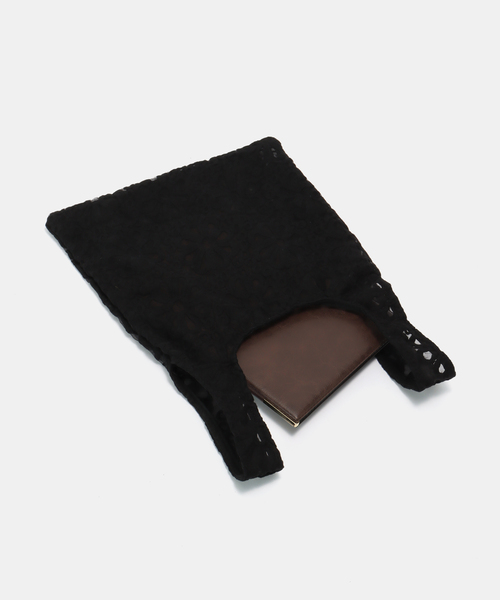 La TOTALITE（ラトータリテ）の「La Totalite レースバッグ（ハンドバッグ・レディース・ブラック/アイボリー・FREE）」の5枚目の写真