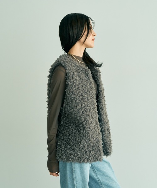 YECCA VECCA（イェッカヴェッカ）の「プードルボアジレ（その他アウター・レディース・チャコールグレー/キャメル・FREE）」の15枚目の写真