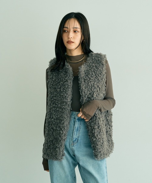 YECCA VECCA（イェッカヴェッカ）の「プードルボアジレ（その他アウター・レディース・チャコールグレー/キャメル・FREE）」の14枚目の写真