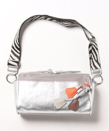 perche（ペルケ）の「ペルケ perche / 牛革×ナイロンチェンジベルトキーチャームショルダー（ショルダーバッグ）」