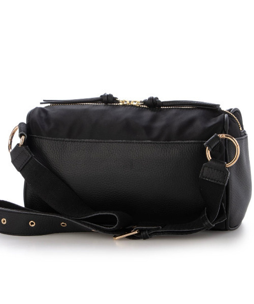 perche（ペルケ）の「ペルケ perche / 牛革×ナイロンチェンジベルトキーチャームショルダー（ショルダーバッグ・レディース・ブラック/シルバー/ブラウン/グリーン・FREE）」の6枚目の写真