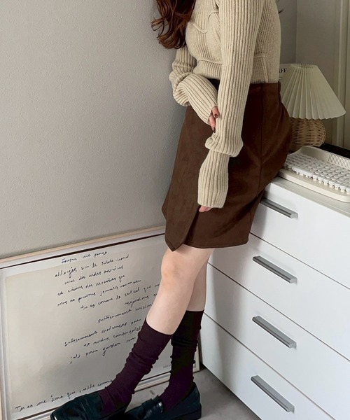 merrylatte(メリーラテ)の「シンプルスエードミニスカート【NOUA】(スカート・レディース・ブラウン・FREE)」の19枚目の写真
