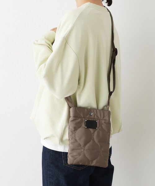 Dessin（デッサン）の「中綿キルティングMINIショルダー（ショルダーバッグ・レディース・ブラック/オフホワイト/ブラウン系・00）」の6枚目の写真